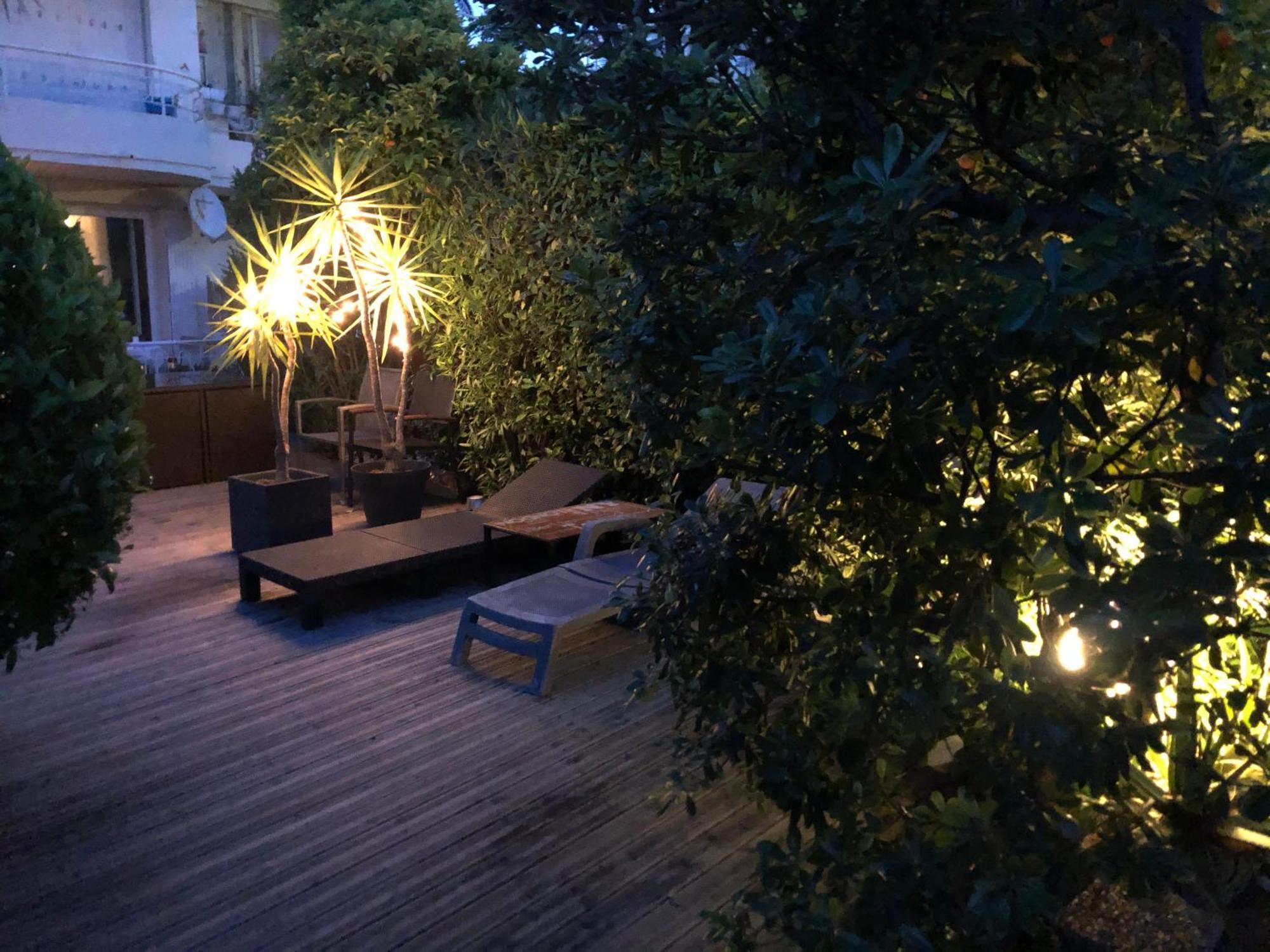 Only 60M To The Beach, 2 Bedroom Cozy Apartment, 80M2 Big Garden, Very Central Cannes Exterior photo